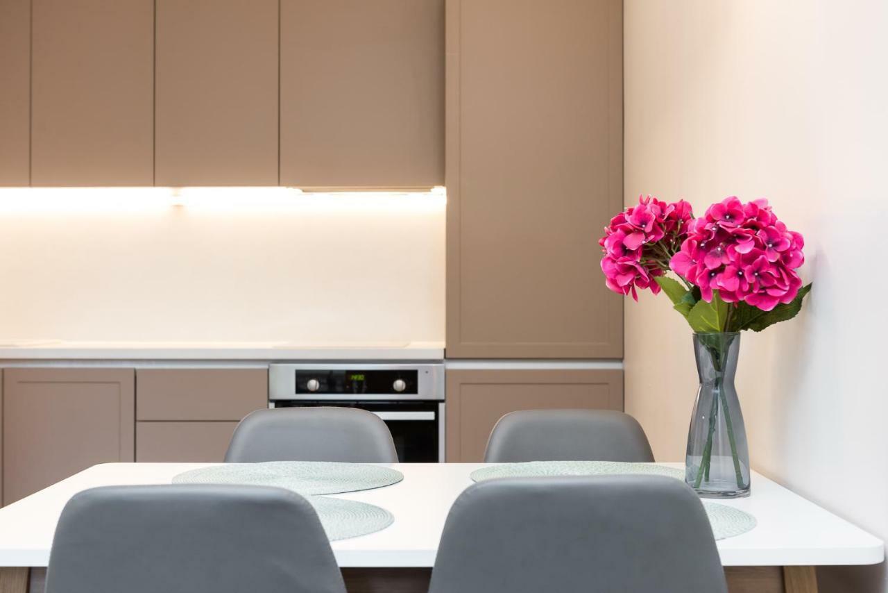 Foorum City Centre Apartment Tallinn Eksteriør billede