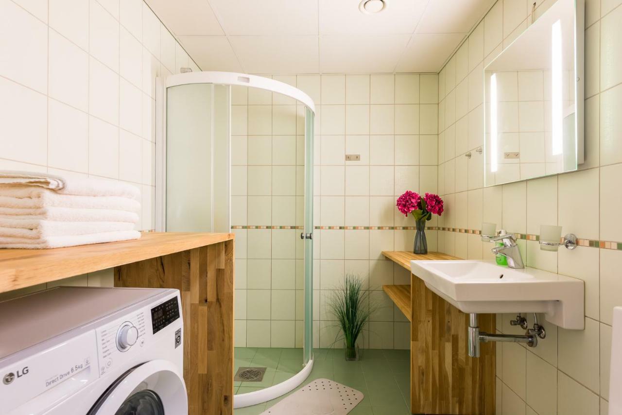 Foorum City Centre Apartment Tallinn Eksteriør billede